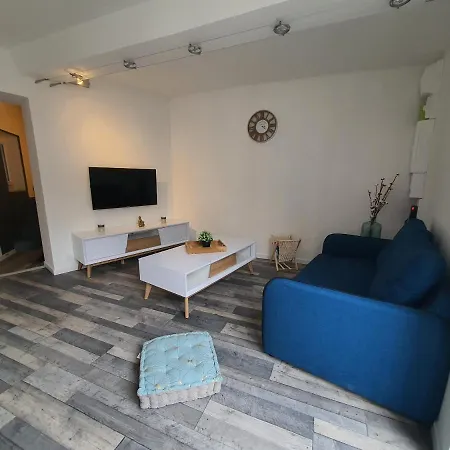 Meuble, Bord De Seine Duclair